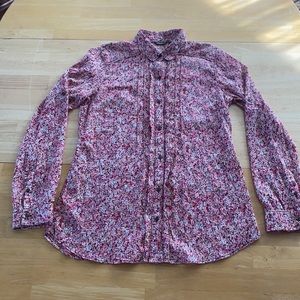 EDDIE BAUER. Medium, Long Sleeve Button Down Pink Floral Print %100 Cotton Top.